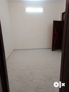 2 BHK Builder Floor Flat Available For Rent @Shastradhara Road.