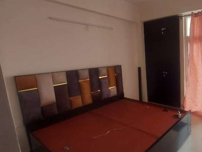 2 Rooms available in Newly built fully furnished 3 BHK Flat.