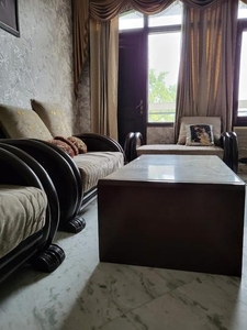 3 BHK Flat for rent in Safdarjung Enclave, New Delhi - 2200 Sqft