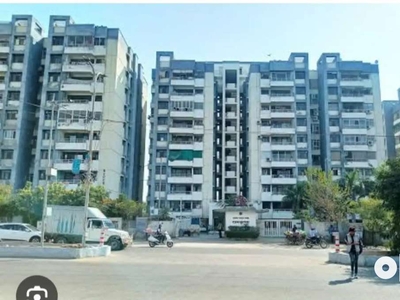 3BHK RamaKrishna Apartment Shipra Path Indipendent Flat Prime Loction