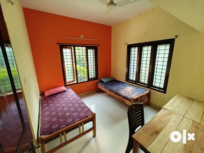 3BHK with attached bathrooms for families: Otti or Rent