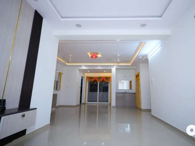 Fully furnished 3 bhk flat with BRAND NEW AMENITIES for rent
