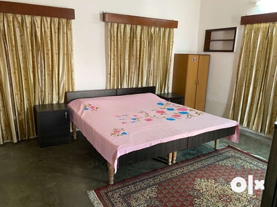 Fully furnished Room (for Bachelors only)