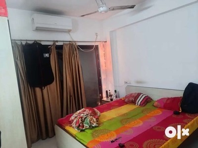 One room available in a 2bhk fully furnished Flat.