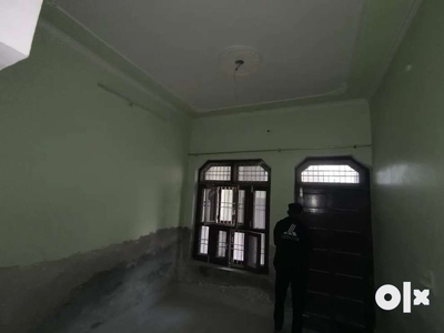 Separate 4 bhk avilable for rent in jasbeer colony