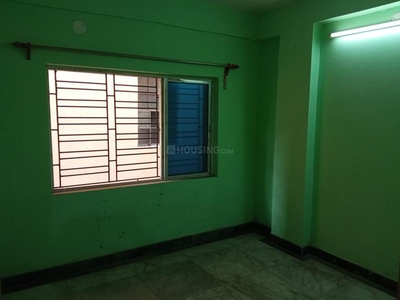 2 BHK Flat for rent in Baguiati, Kolkata - 700 Sqft
