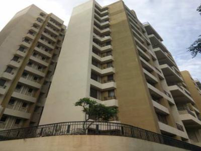 1110 sq ft 2 BHK 2T West facing Apartment for sale at Rs 82.00 lacs in Kalpataru Splendour in Wakad, Pune