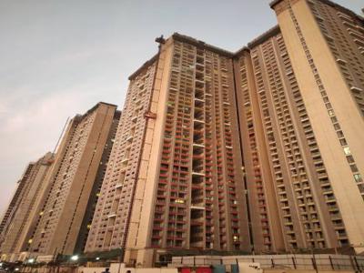 1364 sq ft 3 BHK Apartment for sale at Rs 4.78 crore in Lodha New Cuffe parade Lodha Evoq in Wadala, Mumbai