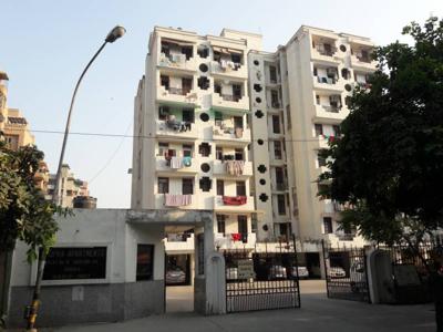 1500 sq ft 3 BHK 2T Apartment for rent in CGHS Chopra Apartment at Sector 23 Dwarka, Delhi by Agent V Estates