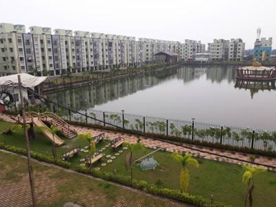1600 sq ft 3 BHK 2T SouthEast facing Apartment for sale at Rs 85.00 lacs in Bengal Abasan Urban Sabujayan in Mukundapur, Kolkata