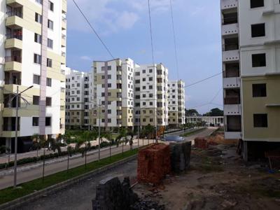 730 sq ft 2 BHK 2T SouthEast facing Apartment for sale at Rs 24.00 lacs in Simoco Surangona in New Town, Kolkata