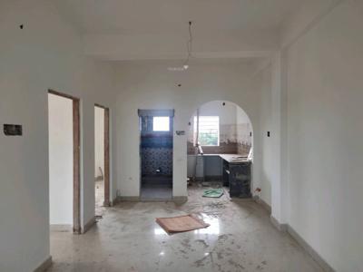 850 sq ft 2 BHK 1T Completed property Apartment for sale at Rs 21.00 lacs in Project in Ghosh Para, Kolkata