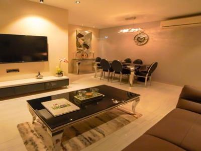 944 sq ft 3 BHK Apartment for sale at Rs 3.30 crore in UK Sangfroid in Andheri West, Mumbai