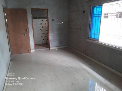 950 sq ft 2 BHK 2T SouthEast facing Completed property Apartment for sale at Rs 30.40 lacs in Project in Chkravarti Para, Kolkata