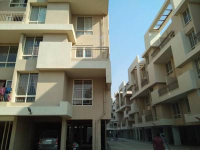 980 sq ft 2 BHK 2T East facing Apartment for sale at Rs 60.00 lacs in Yashada Splendid County Phase II in Lohegaon, Pune