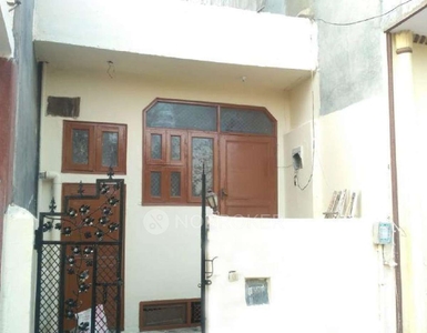 1 BHK House for Rent In Dlf Phase 3, Sector 24