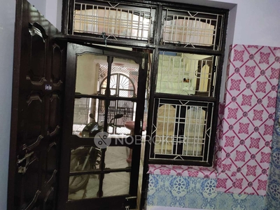 1 BHK House for Rent In Garg Colony 2