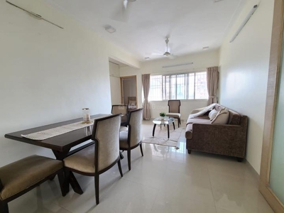 2 BHK Flat for rent in Bandra West, Mumbai - 820 Sqft