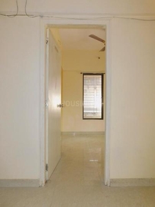 2 BHK Flat for rent in Dadar West, Mumbai - 600 Sqft