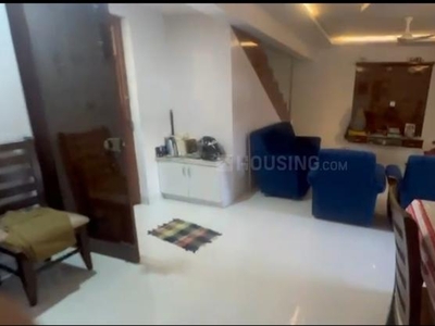 2 BHK Flat for rent in Domlur Layout, Bangalore - 1250 Sqft