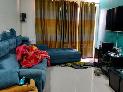 2 BHK Flat for rent in Malad West, Mumbai - 781 Sqft