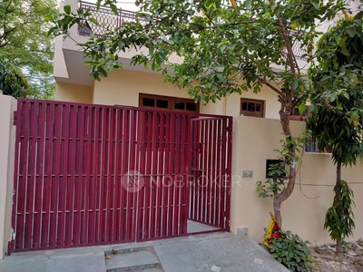 3 BHK House For Sale In Block C