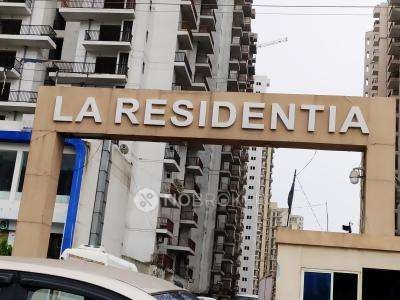 4+ BHK Flat In La Residentia Tower 1 for Rent In Techzone 4