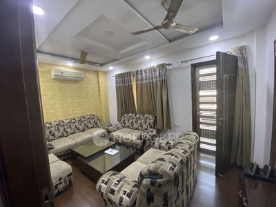 4 BHK House for Rent In Azadpur