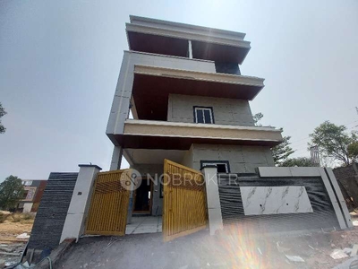 4 BHK House for Rent In G8jw+q37, Ameenpur, Miyapur, Hyderabad, Telangana 502325, India