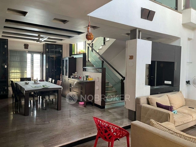 4+ BHK House for Rent In Kukatpally