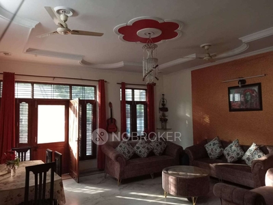 4+ BHK House For Sale In Sainik Colony