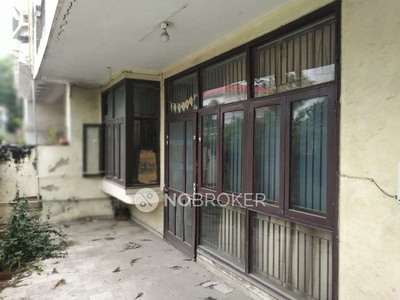 4 BHK House For Sale In Sector 30