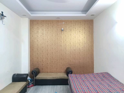 900 sq ft 2 BHK 2T BuilderFloor for rent in Project at Model Town, Delhi by Agent Sharma Properties