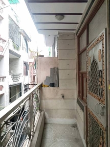 900 sq ft 2 BHK 2T BuilderFloor for rent in Project at Model Town, Delhi by Agent Sharma Properties