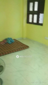 1 BHK Flat In Standalone Building for Rent In Shakarpur