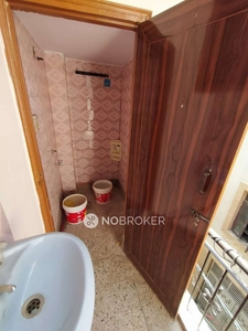 1 RK House for Rent In Mandawali