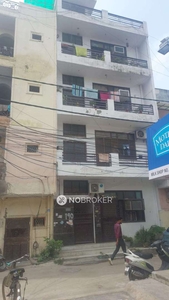 1 RK House for Rent In Model Town 3