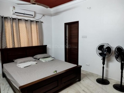 2 BHK Flat for rent in Alwarpet, Chennai - 1200 Sqft