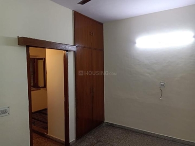 2 BHK Flat for rent in East Of Kailash, New Delhi - 1200 Sqft