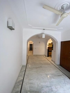 2 BHK Flat for rent in East Of Kailash, New Delhi - 1200 Sqft