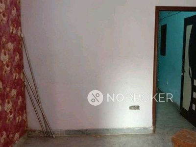 2 BHK Flat In Gupta House for Rent In Laxmi Nagar
