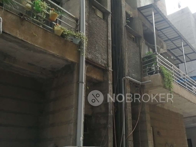 2 BHK Flat In Harsh Apartments for Rent In Dwarka