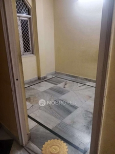 2 BHK Flat In Standalone Building for Rent In Laxmi Nagar
