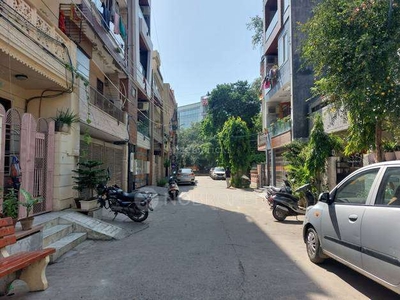 2 BHK Flat In Standalone Building for Rent In Rohini