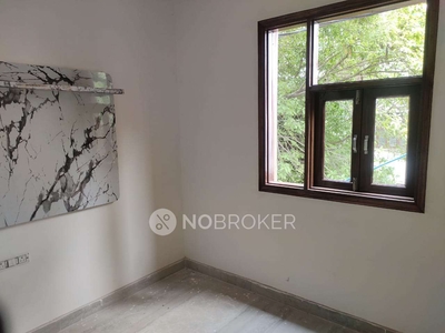 2 BHK Flat In Standalone Building for Rent In Sector 22