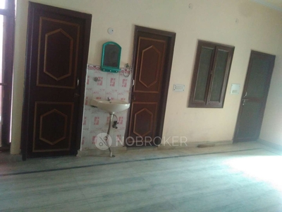 2 BHK for Rent In Sector 110a