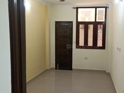 2 BHK Independent Floor for rent in Sector 16A Dwarka, New Delhi - 650 Sqft