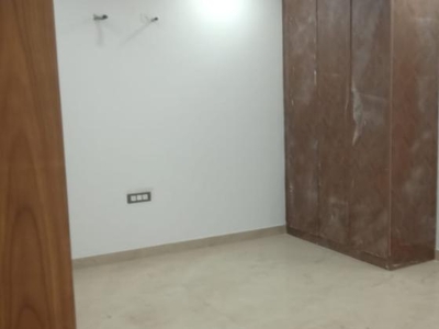 3 Bedroom 200 Sq.Yd. Builder Floor in Green Fields Colony Faridabad