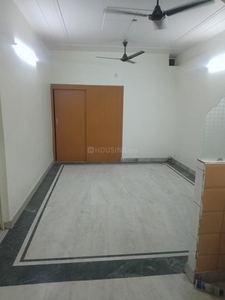 3 BHK Flat for rent in Paschim Vihar, New Delhi - 1000 Sqft