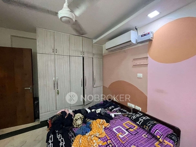 3 BHK Flat In Bakshi House for Rent In Block B